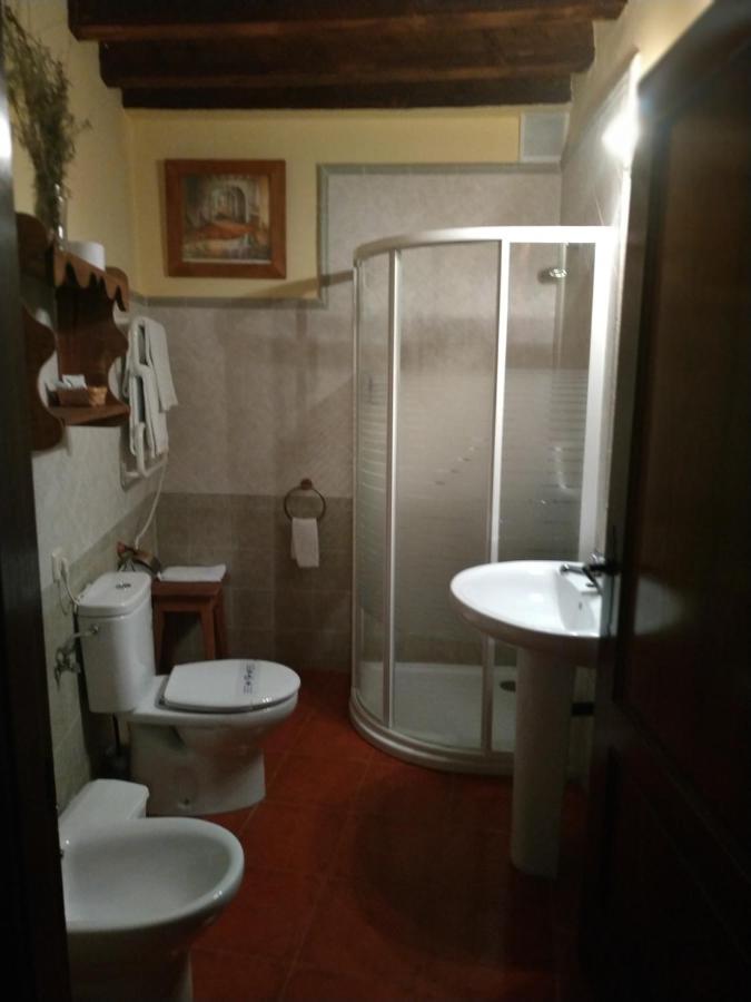 Hotel Casa Rural San Anton ชินชอน ภายนอก รูปภาพ